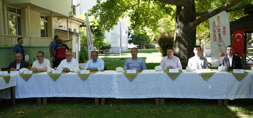 Vali Dr. Naci Aktaş Başkanlığında Uşak Tarımı Genel Değerlendirme Toplantısı Düzenlendi