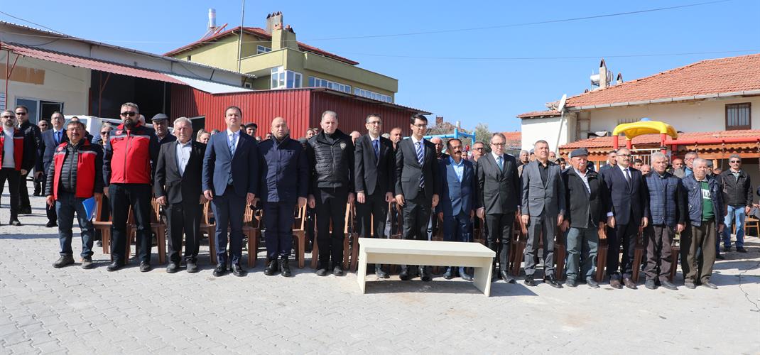 Vali Serdar Kartal’ın Katılımıyla “2026 Yılı Zeytin Üretimini Geliştirme Projesi” Kapsamında Fidan Dağıtımı Gerçekleştirildi