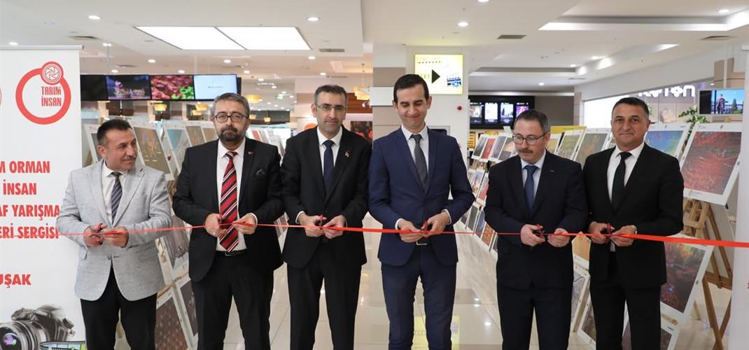 15. Tarım, Orman ve İnsan Fotoğraf Yarışması Sergisi Uşak’ta Yapıldı
